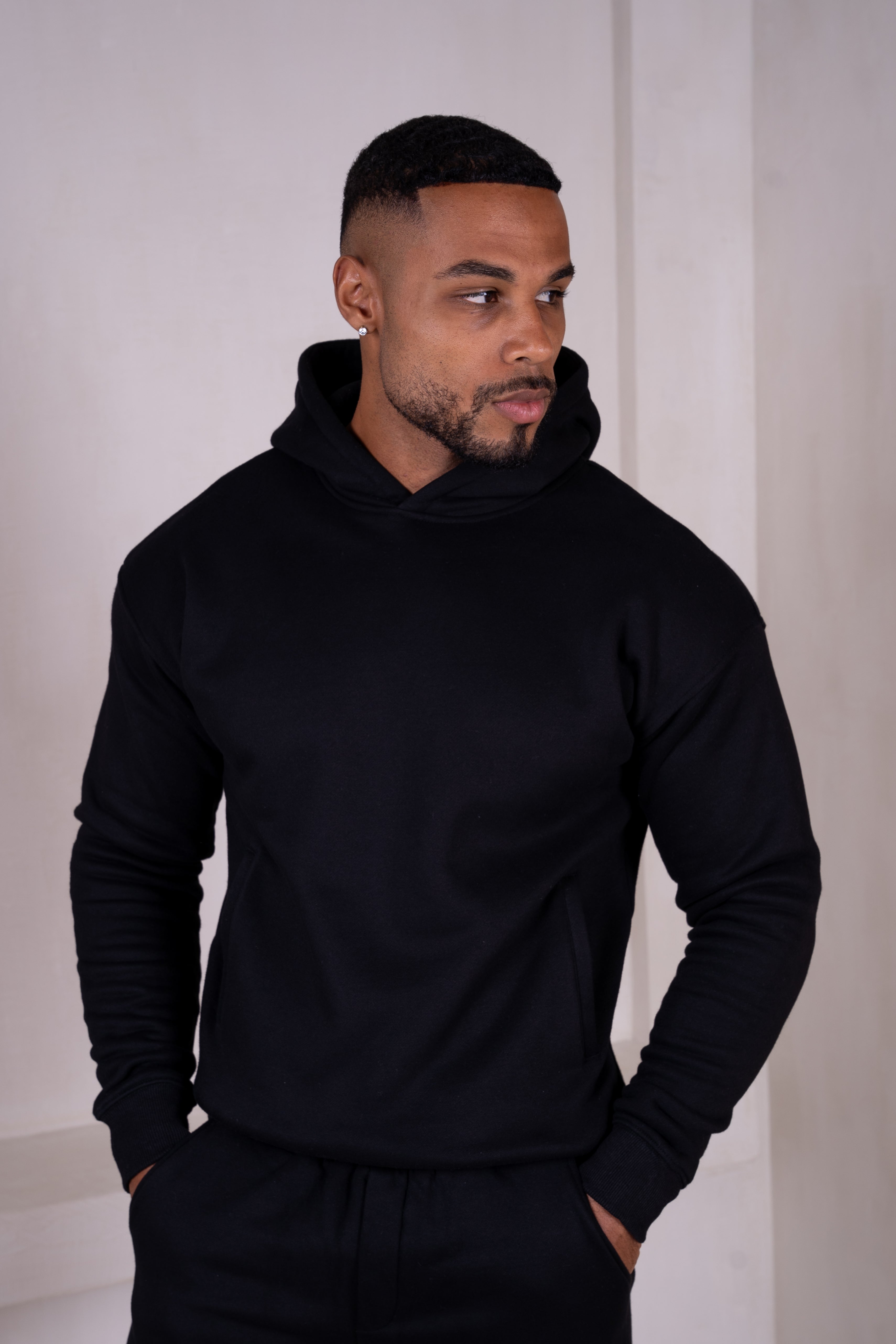 Core Pullover Hoodie - Black